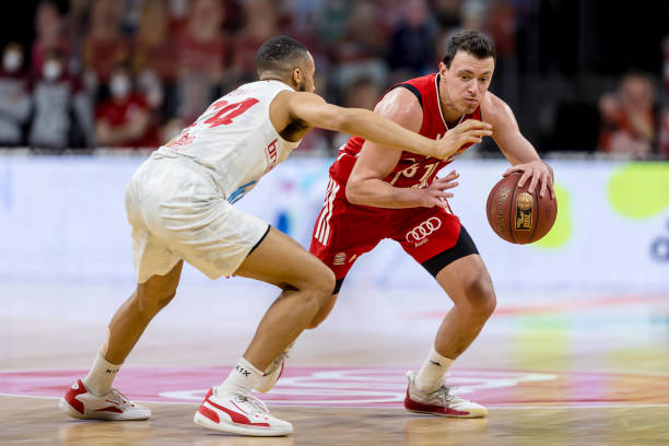 若选址于中 若选址于中