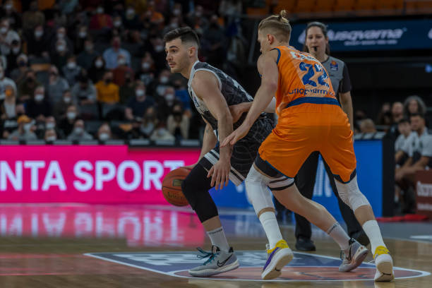 瓦格纳和班 瓦格纳和班